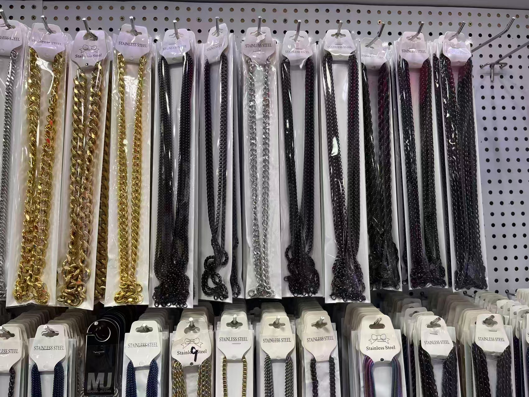Multi-Color Cuban Link Stainless Steel Necklaces Anti-Tarnish Unisex Hip Hop Chain Necklaces for Men Women