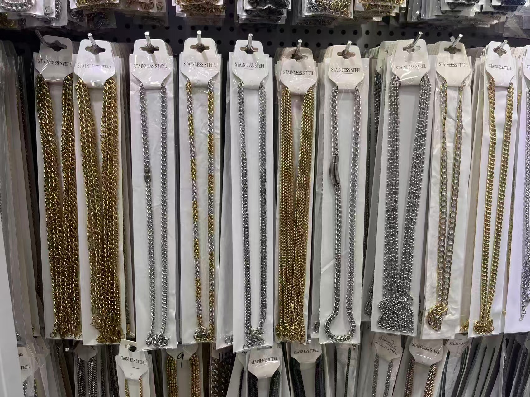 Classic Cuban Link Stainless Steel Necklaces, Gold Silver Unisex Hip Hop Chain Necklaces