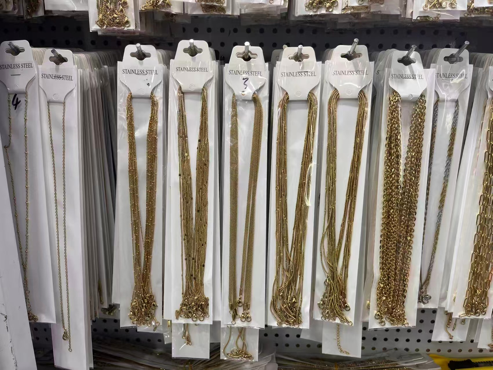 Gold Tone Stainless Steel Thin Chain Necklaces Unisex Minimalist Hip Hop Daily Wear Jewelry
