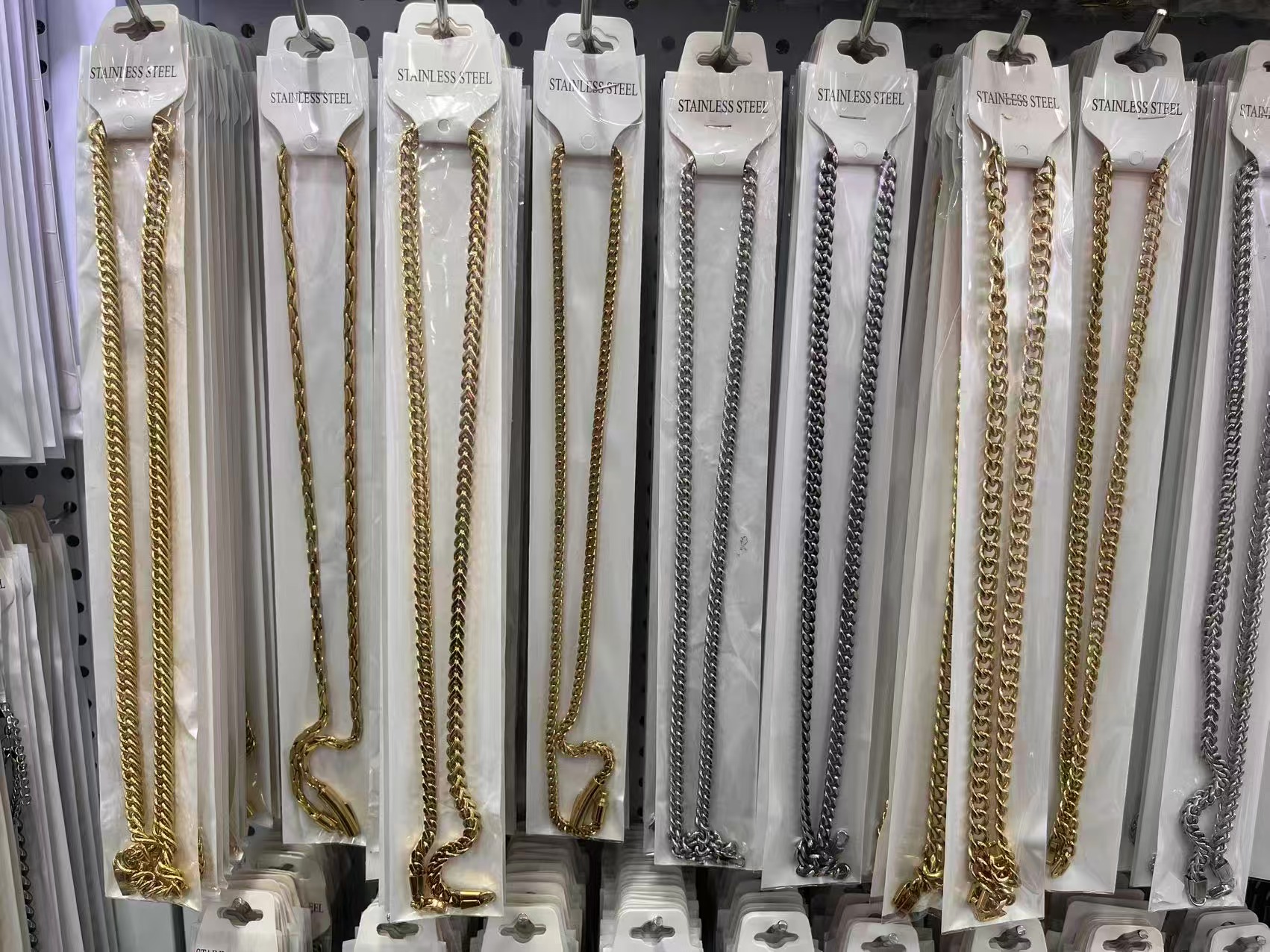 Stainless Steel Cuban Link Necklaces, Gold Silver Unisex Hip Hop Chain Necklaces